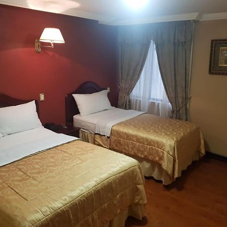 Hotel Prado Internacional Loja Eksteriør bilde